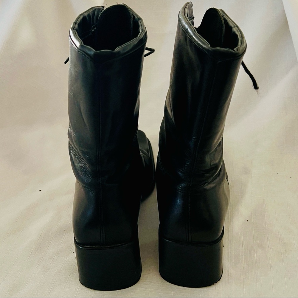 Black Leather Women's Boots / Made in Brazil - Picture 6 of 13